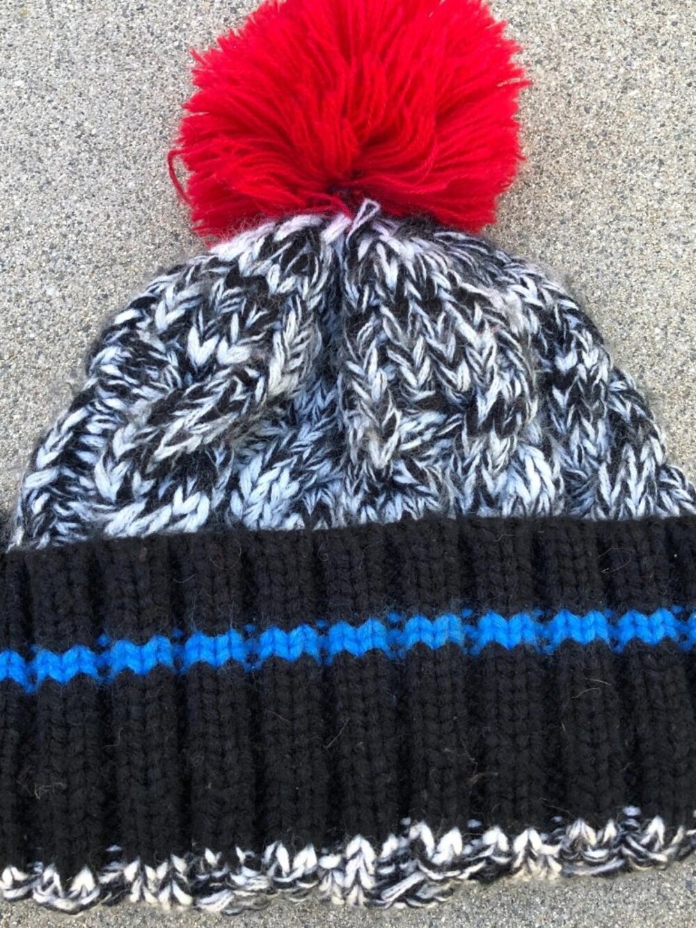 TARGET x MADE FOR PLAY Knit Beanie Men's One Size Pom Hat Cap - Picture 5 of 8
